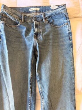 ZARA Men’s Light Wash Slim Straight Jeans - Blue
